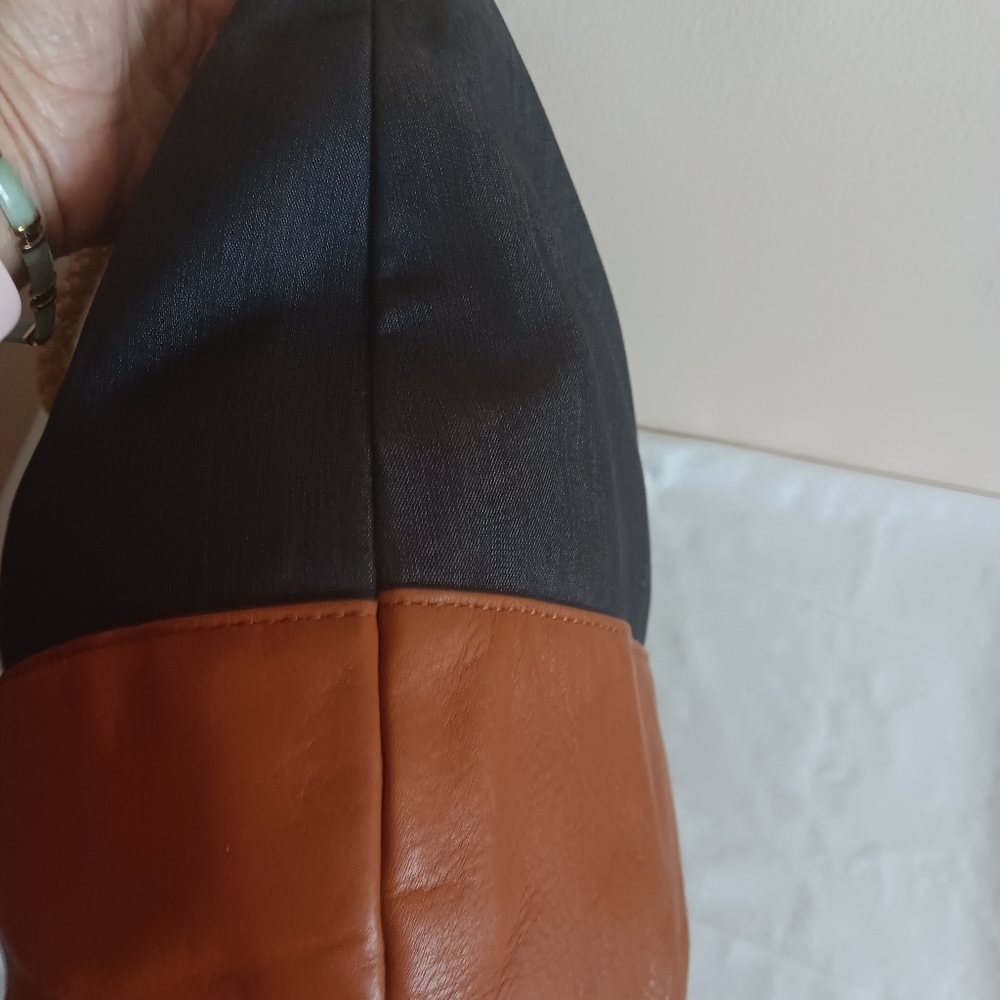 Talbot Bag - Picture 5 of 10
